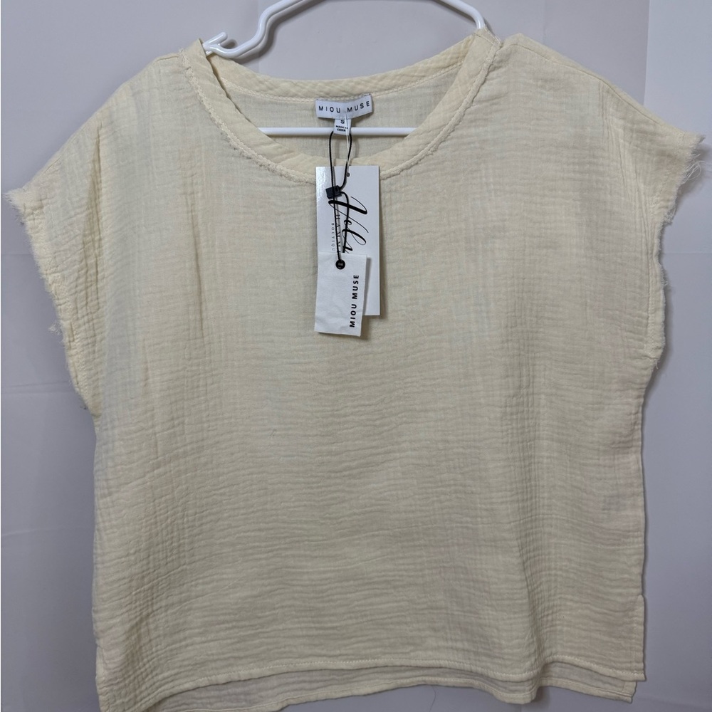 Miou Muse Cream Beachy Muscle Tank Top